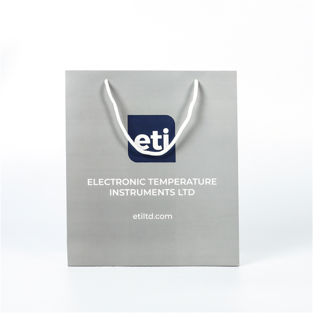 OEM customized Paper Bags with high quality